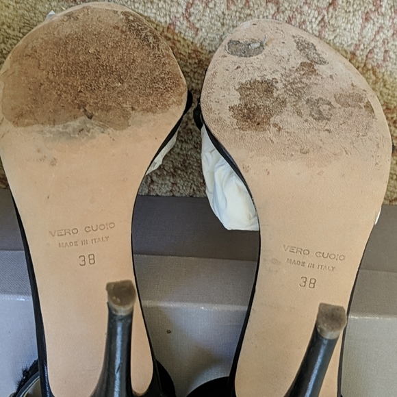 Italian leather stiletto sandal with fur detail - Picture 5 of 6